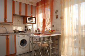 Квартира посуточно в Киеве на пер. Бастионный, 5
